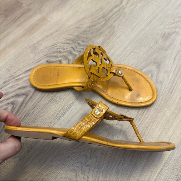 Tory Burch Camel Croc Miller Sandals size 7 - Picture 2 of 6